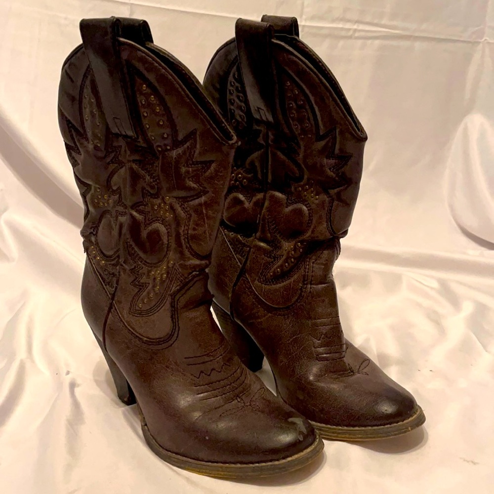 Very Volatile Cowboy Boots